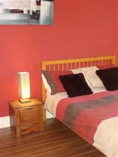 Bed & Breakfast Dalmore Lodge Guest House Edinburg