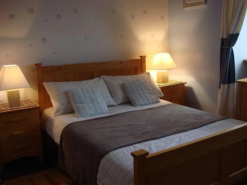 Dalmore Lodge Guest House Edinburgh